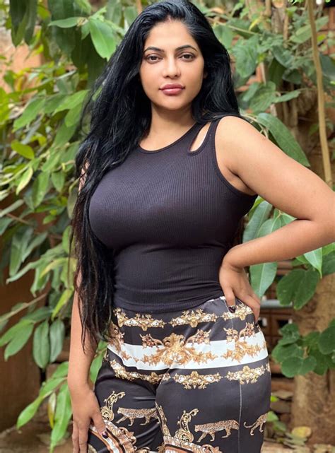 'Big boobs kerala' Search .